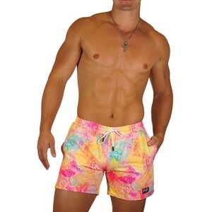 Berry Beachy Mystique Men Trunks 5.5" Stretch Pink lined Size Medium NWT